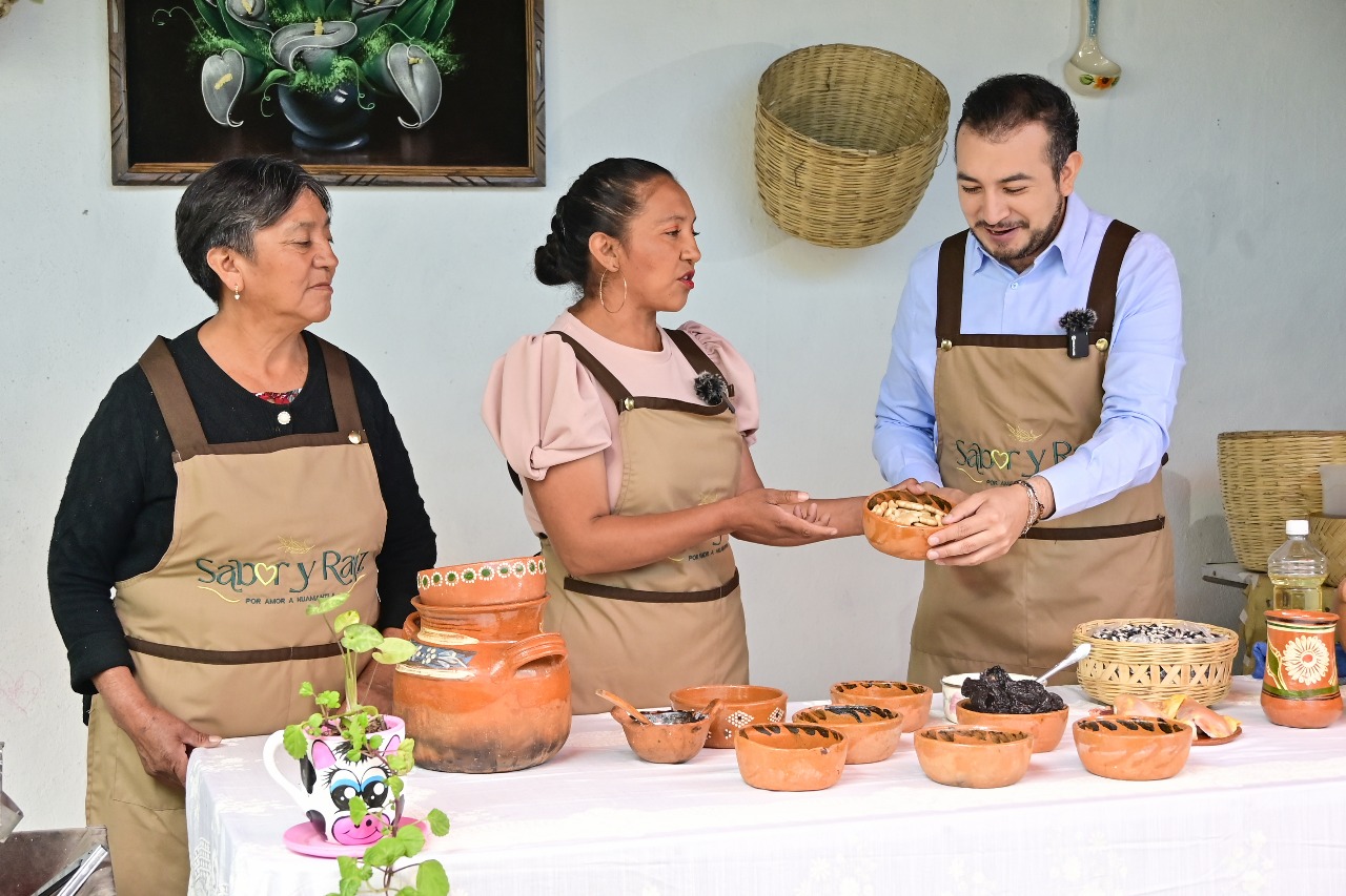 Noveno capítulo de Sabor y Raíz 'Por Amor a Huamantla' rescata el mole tradicional de Doña María Isabel